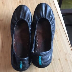 Well-loved Tieks - matte black size 10